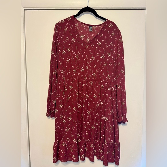Maroon Floral Dress - Picture 1 of 4